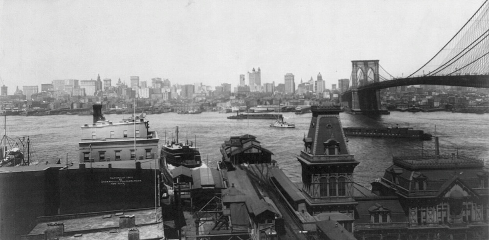 A 1901 photograph of the Manhattan skyline, taken from Brooklyn